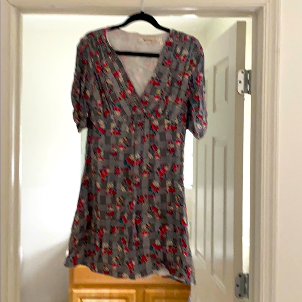 Dress worn once.